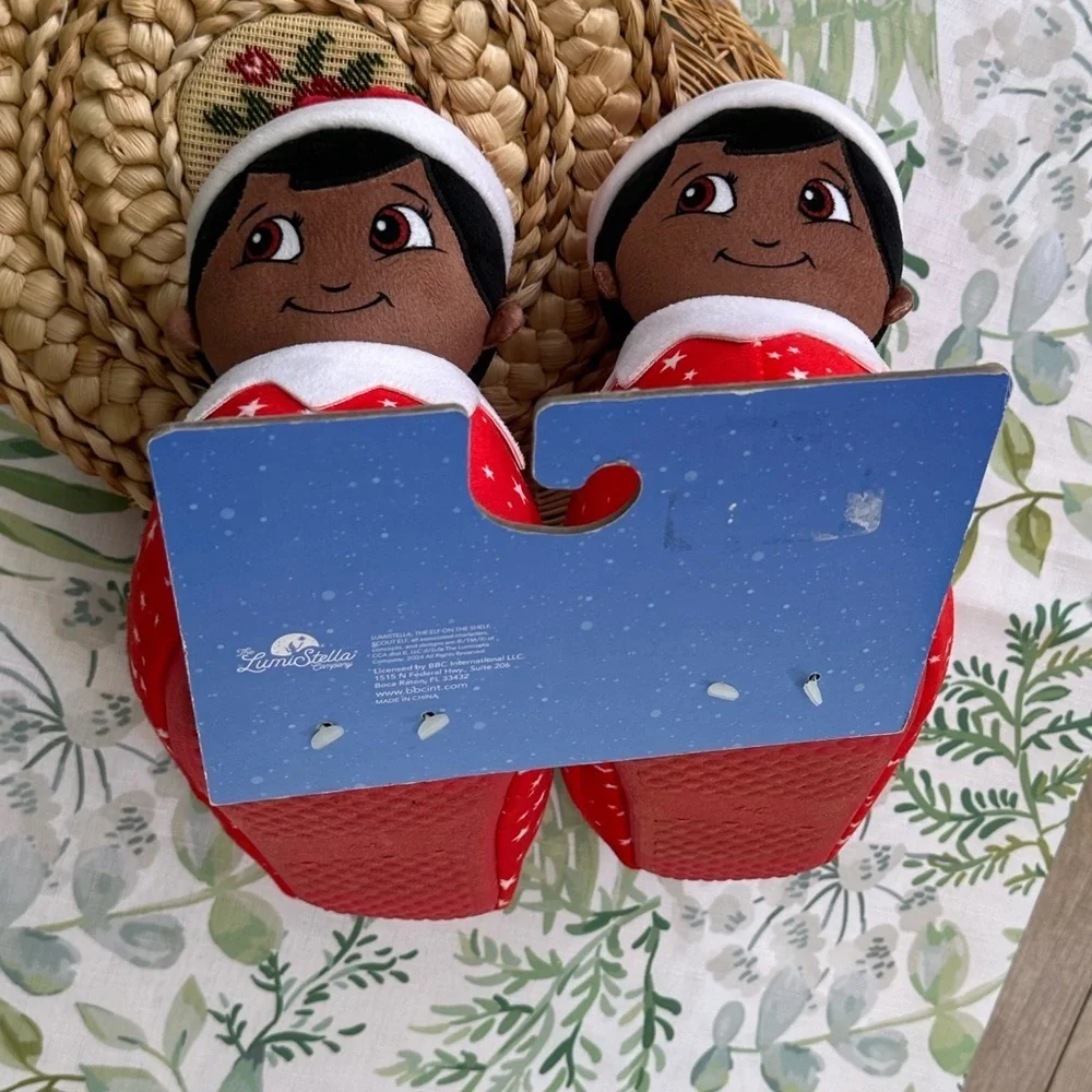 New Elf on the Shelf Holiday Christmas Character Slippers Girls size XL (4-5)